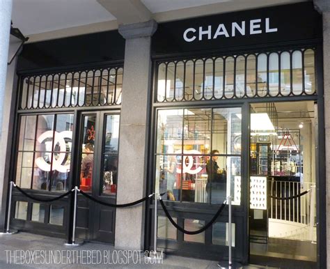 Chanel shop covent garden